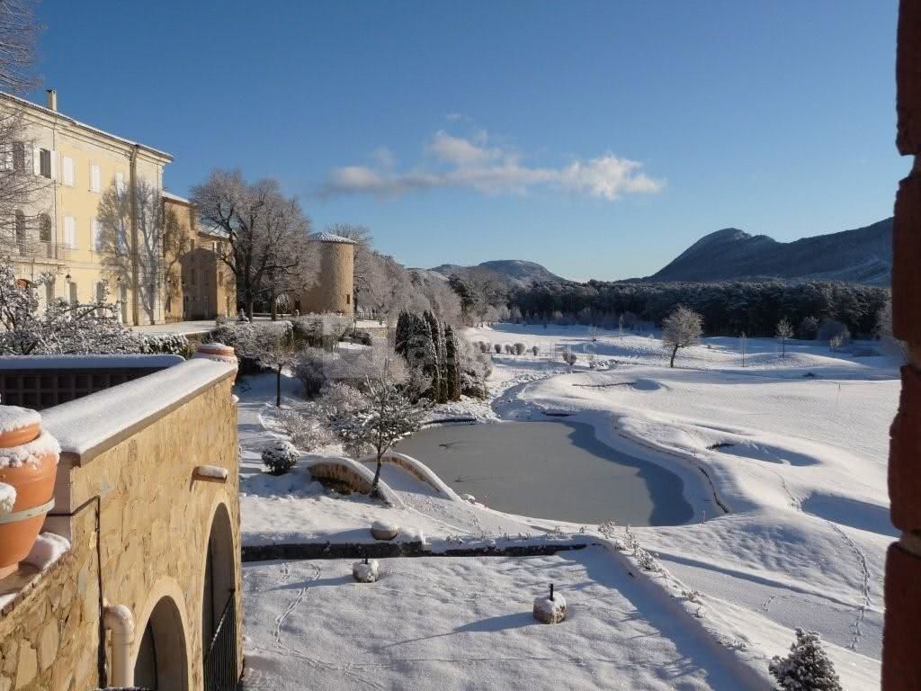 Le Château de Taulane - ABC Salles
