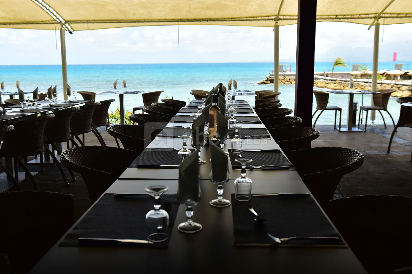 Restauration avec vue sur la mer