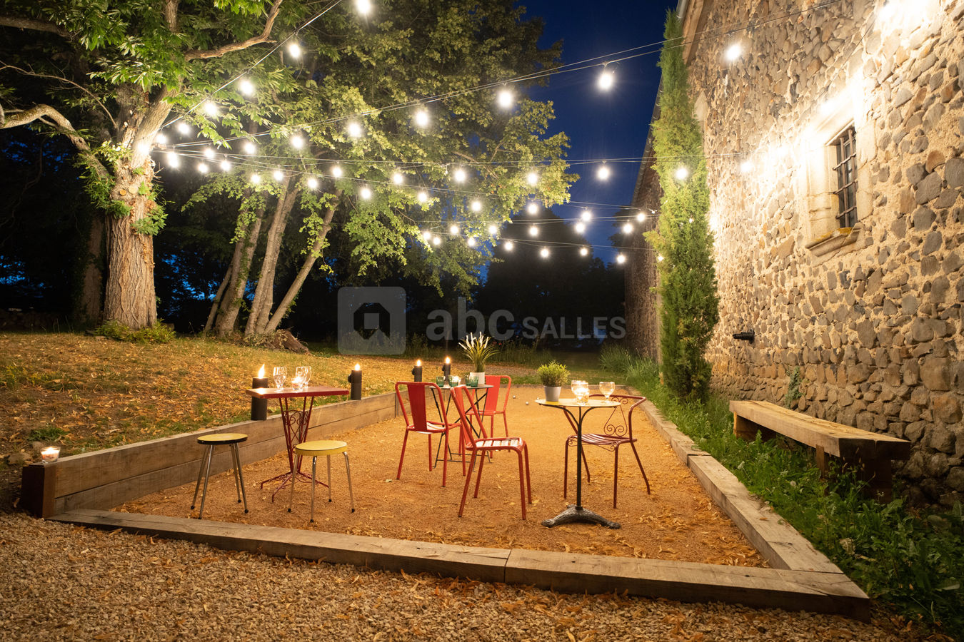 Le terrain de pétanque du château de Bois Rigaud