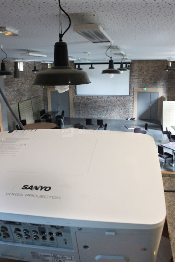 Vue du haut, espace sono/projection