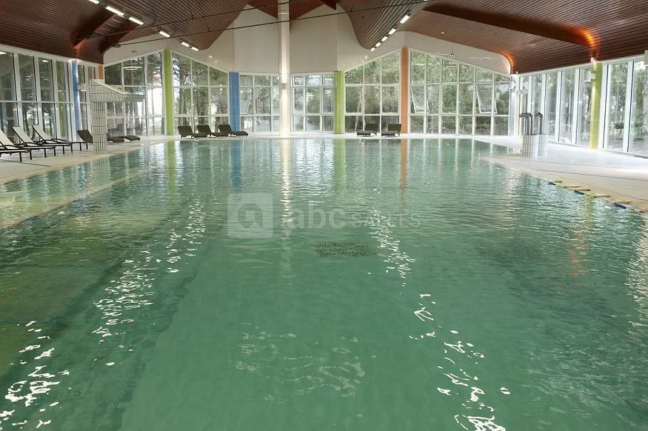 Piscine espace thalasso-spa