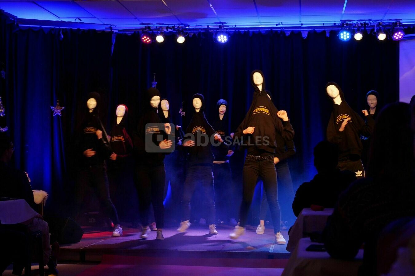 Spectacle sur la scène