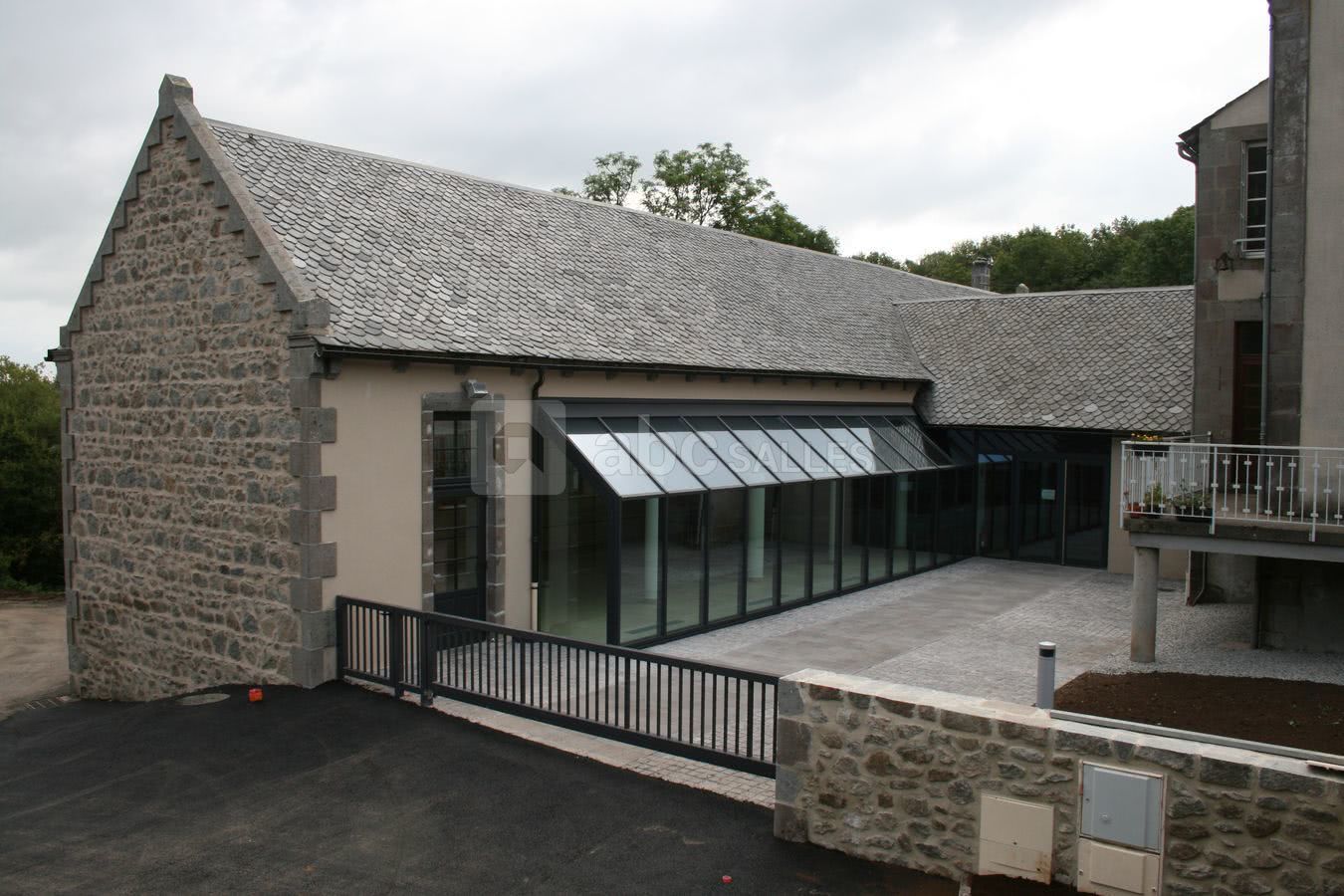 Salle des fêtes/centre d'animation sociale et culturel
