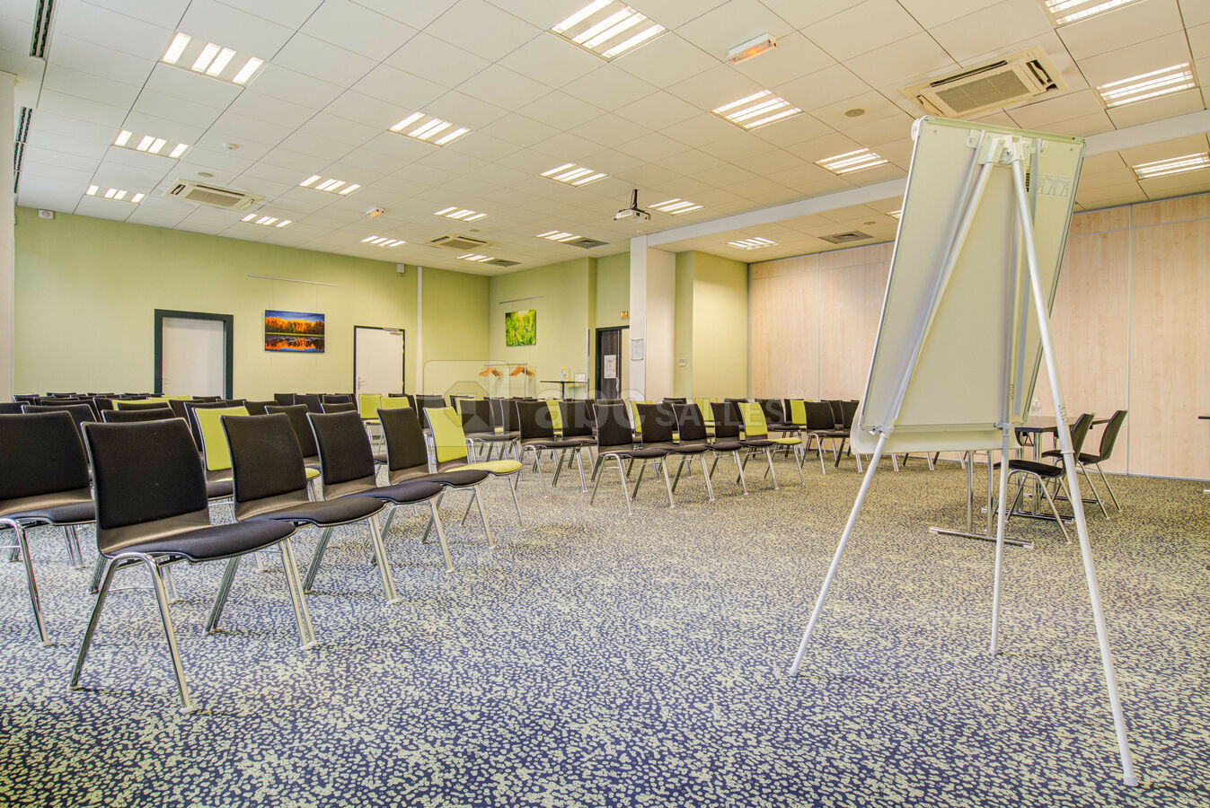 Salon Tilleul - 105 m²