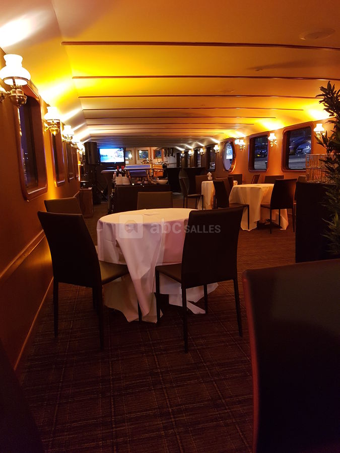 La péniche Sans Souci en cocktail