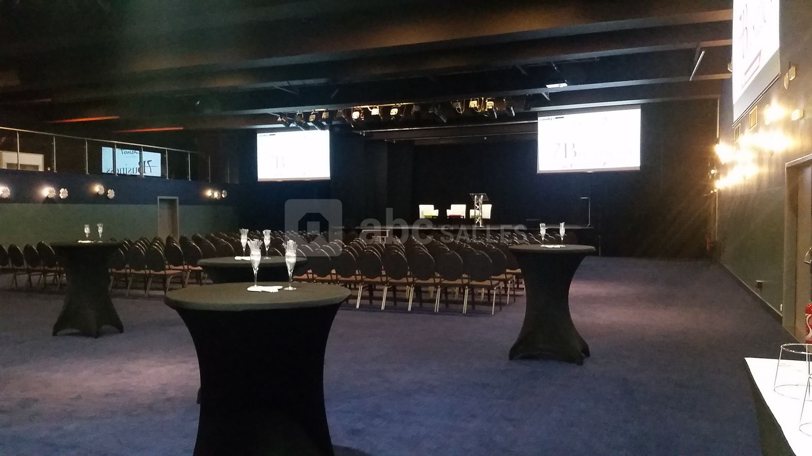 Salle Seven