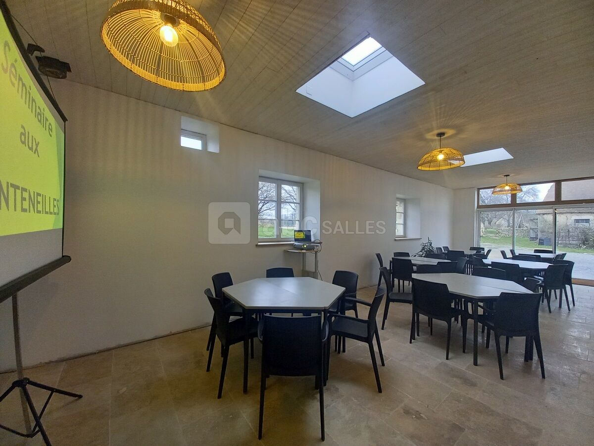 Salle de réunion (jusqu'à 38 personnes)