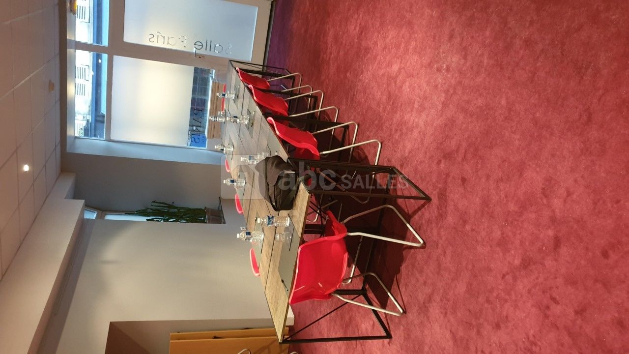 SALLE PARIS EN BOARD