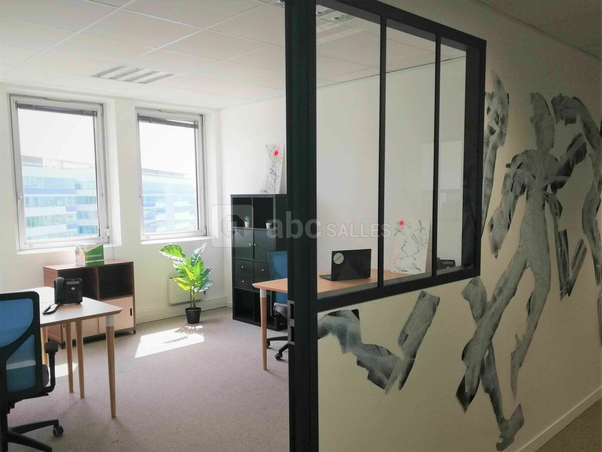 Bureau privé jusqu'à 15 personnes