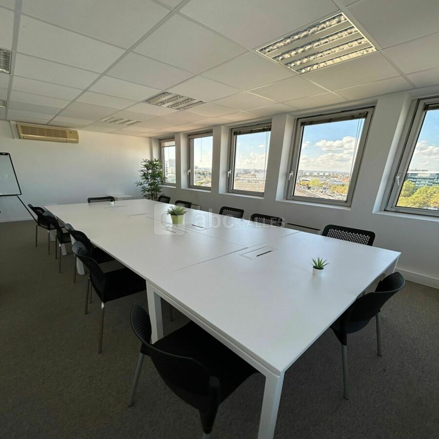 Salle de  réunion piste de danse