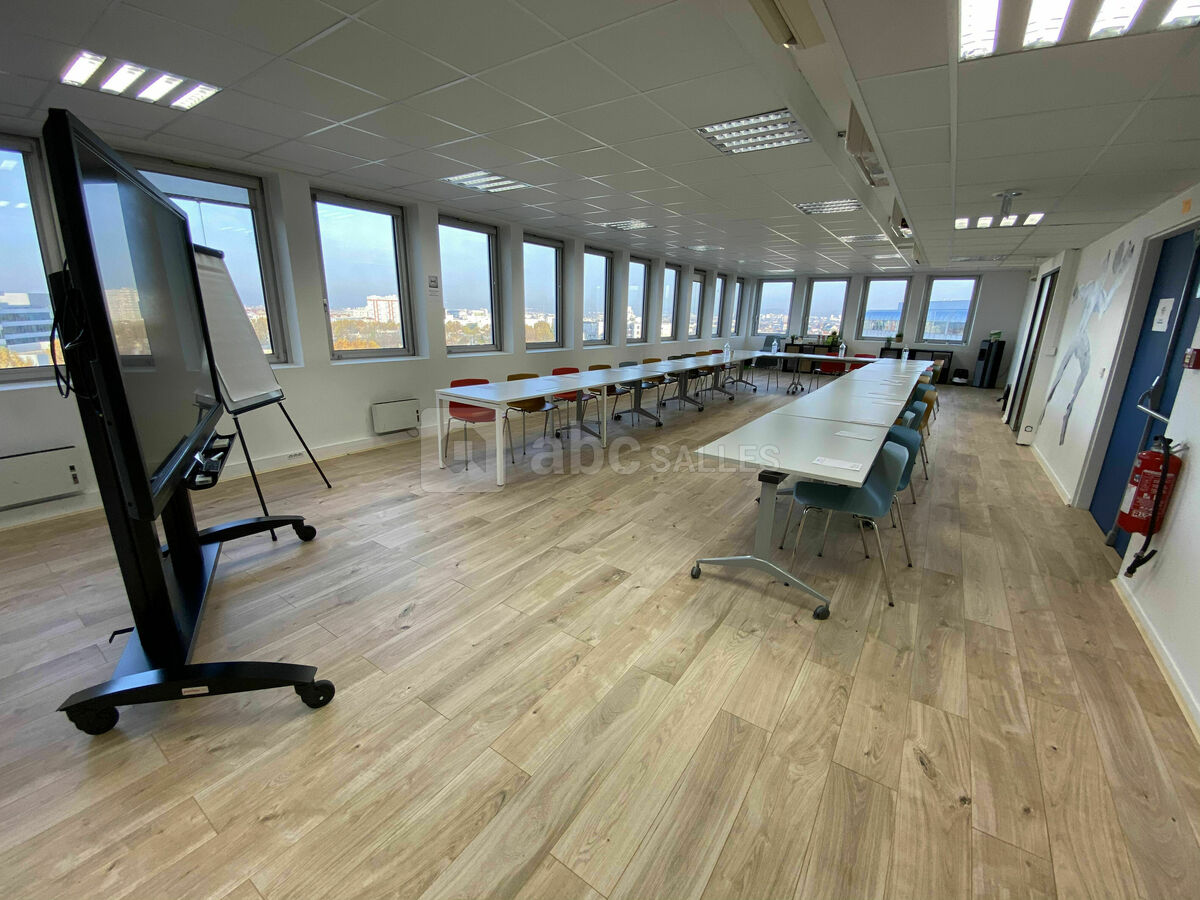 Bureau privé jusqu'à 15 postes