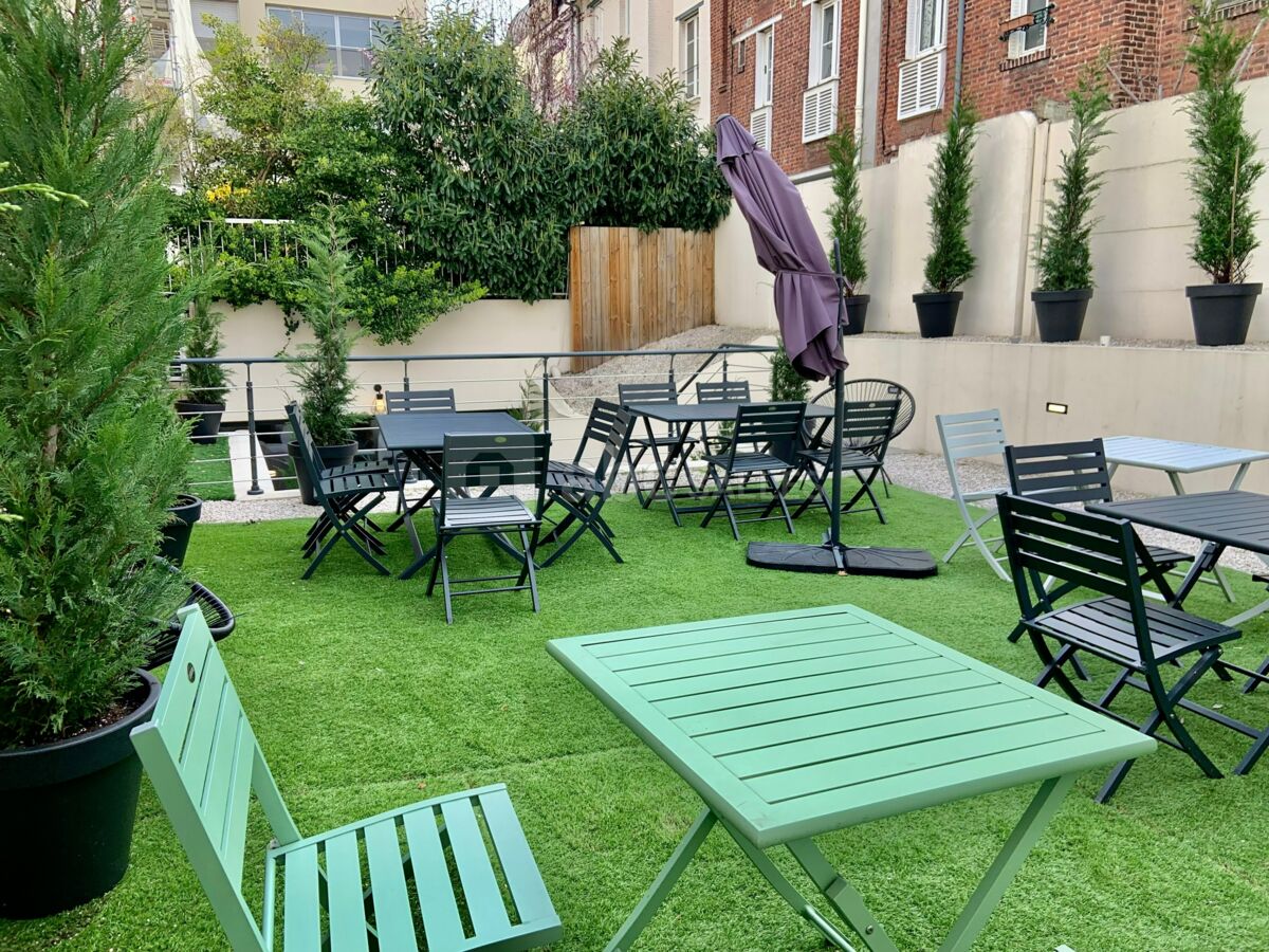 JARDIN PRIVATIF DE 120 M2