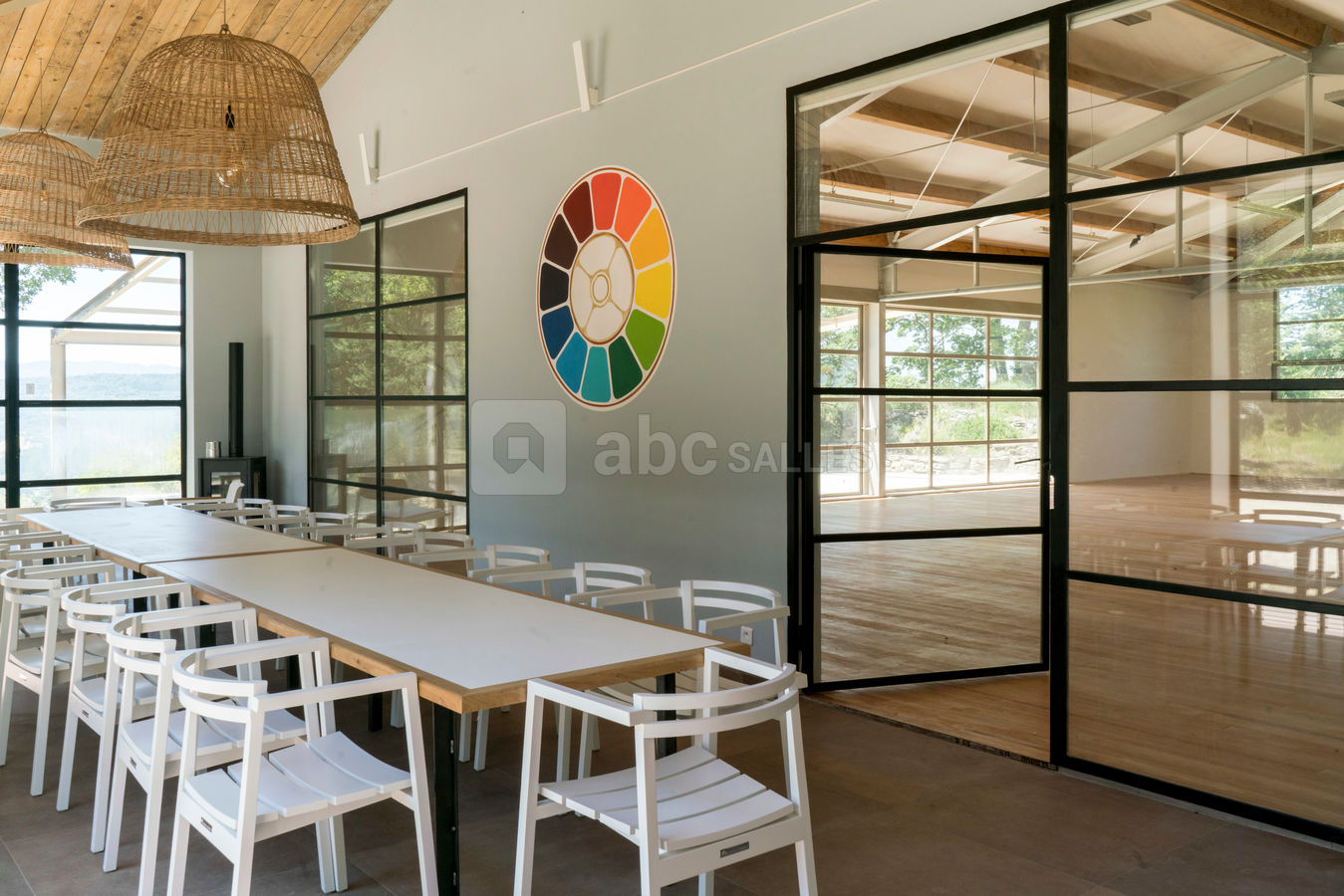 Salle attenante de 55m²