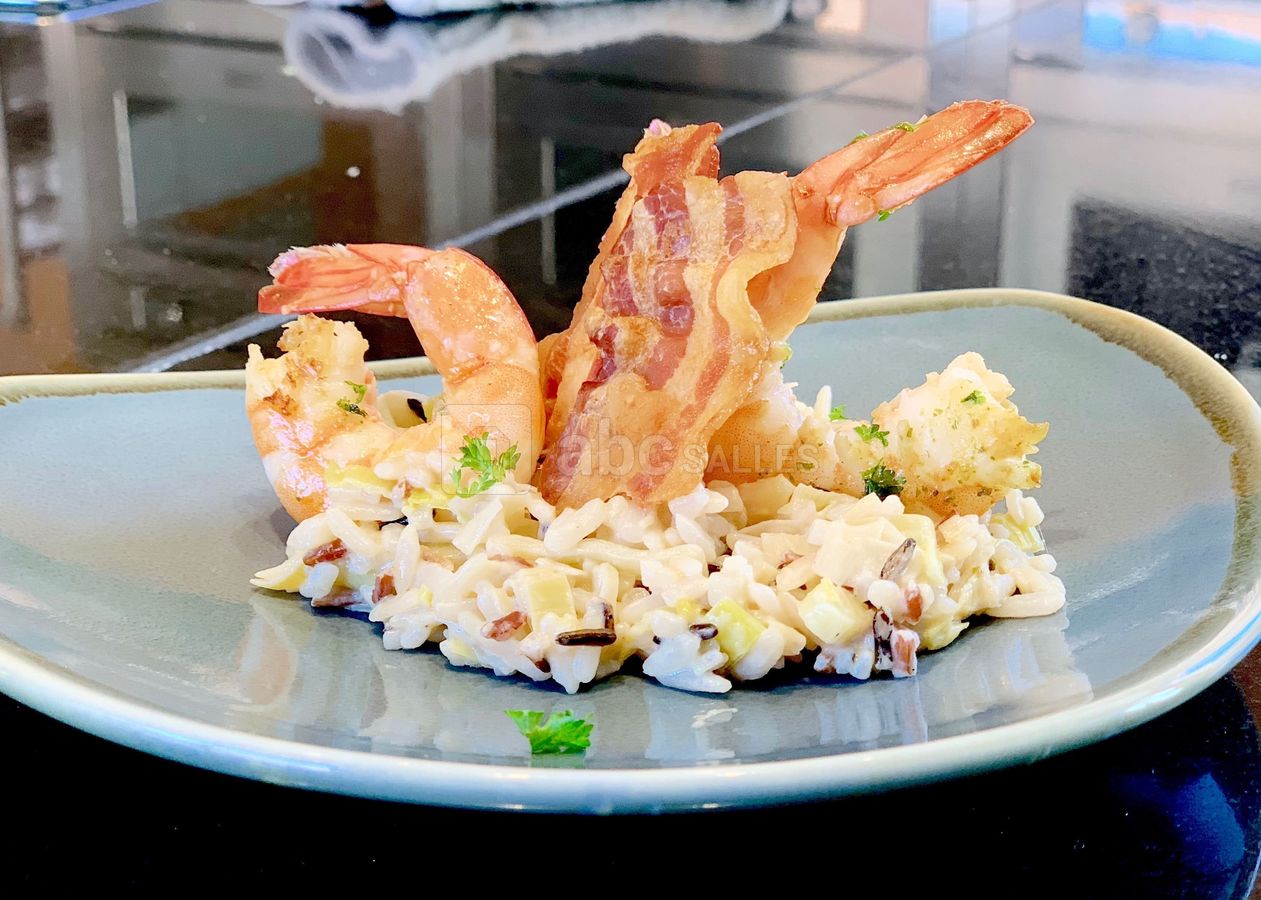 Gambas Persillées sur Riz Crémeux aux Poireaux