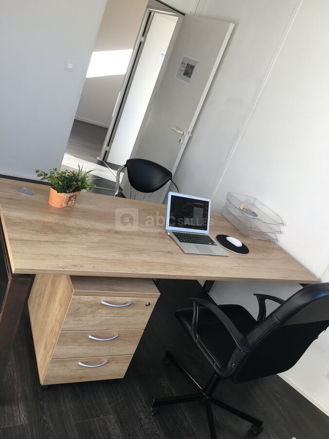 Bureau L'erevine 2 personnes