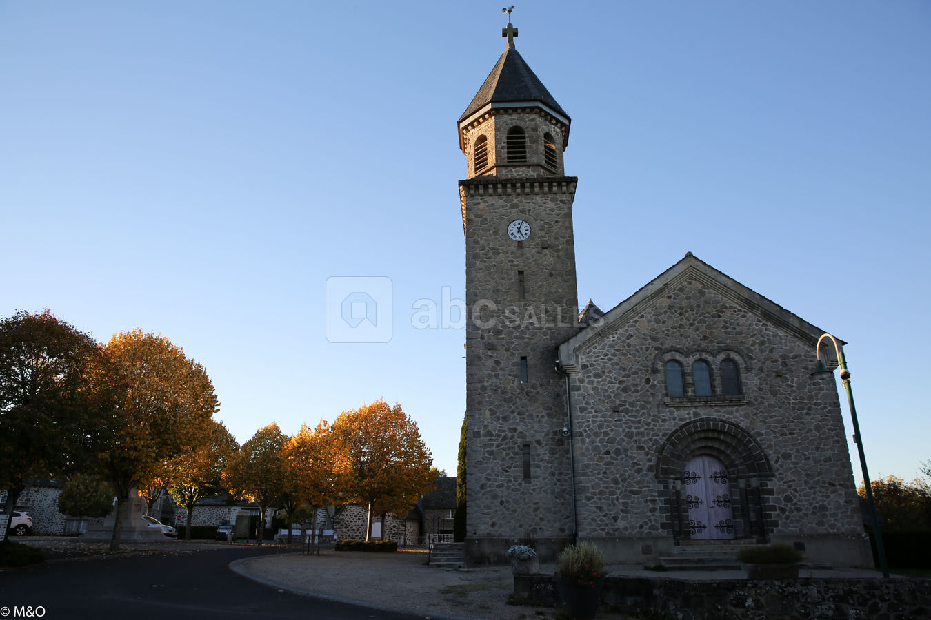 Village de lacroix barrez
