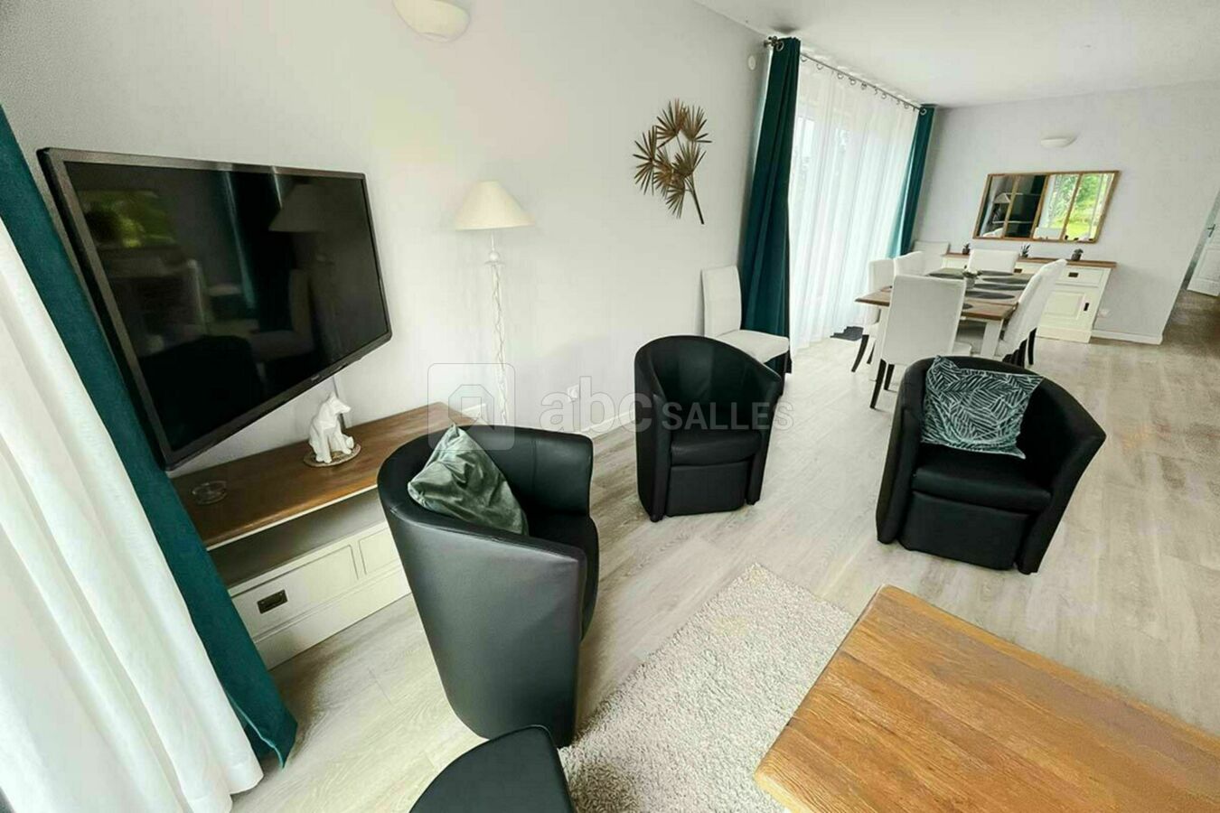 Les Cèdres