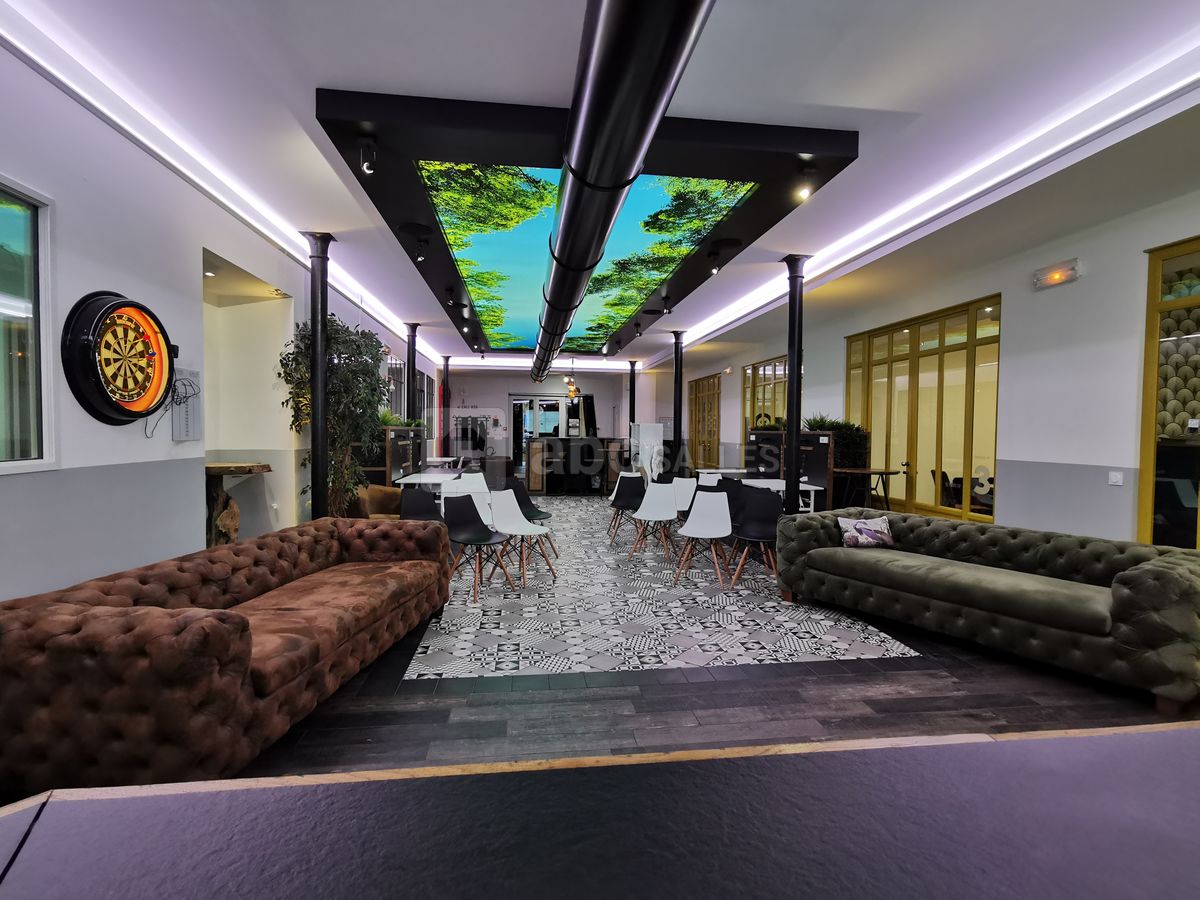 Espace central salle vide