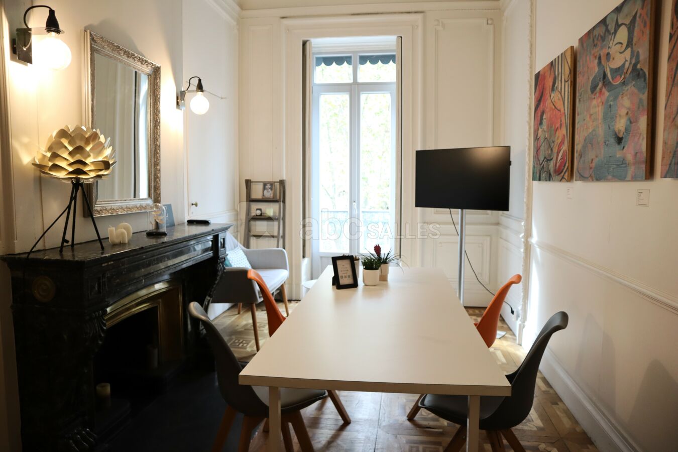 Tiny-Room en Boardroom