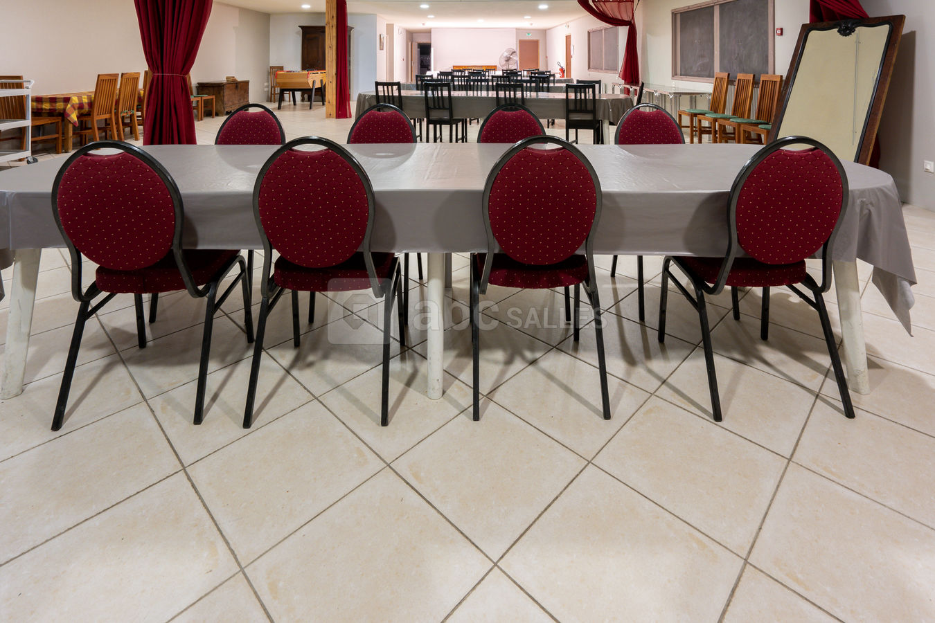 SALLE AUDE