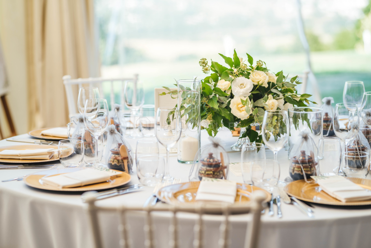 Décoration d'une table de cérémonie