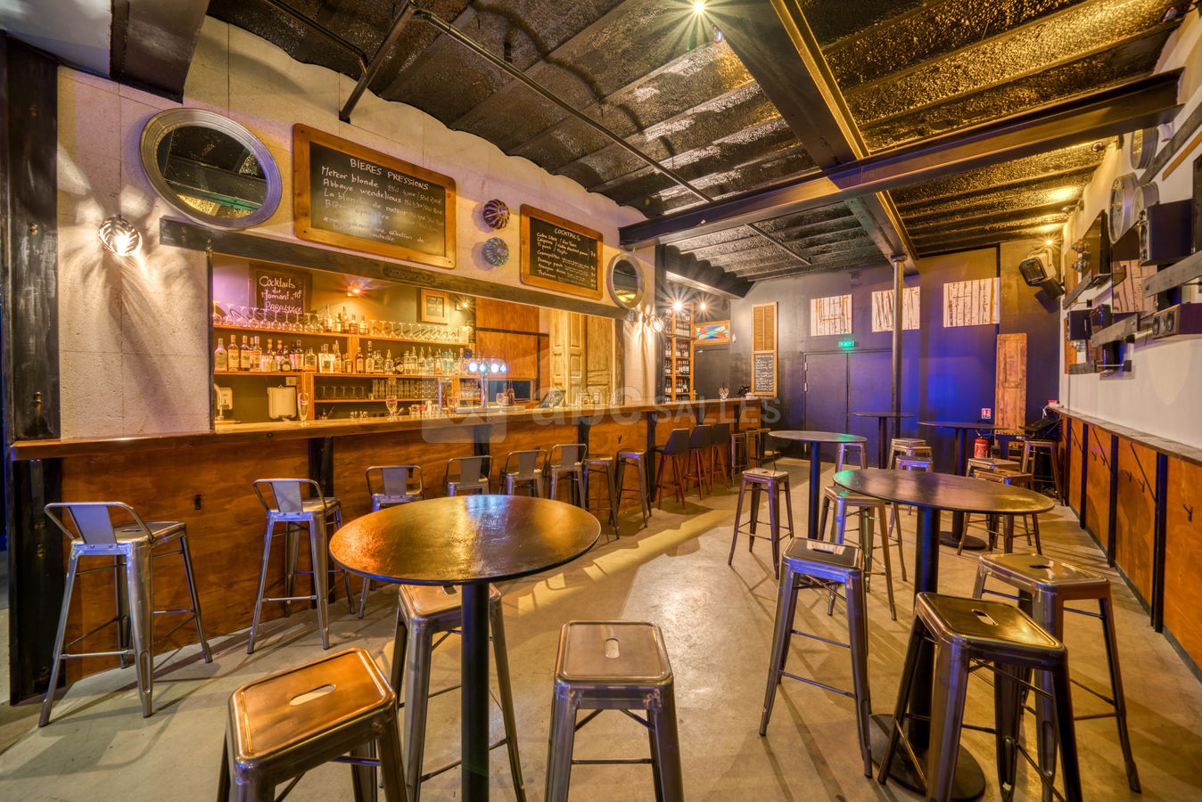 Espace bar à vin & bar à bière