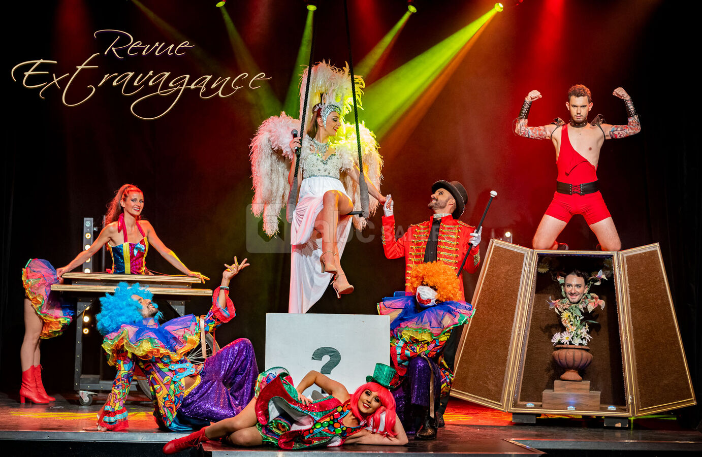 Spectacle cabaret, Revue EXTRAVAGANCE