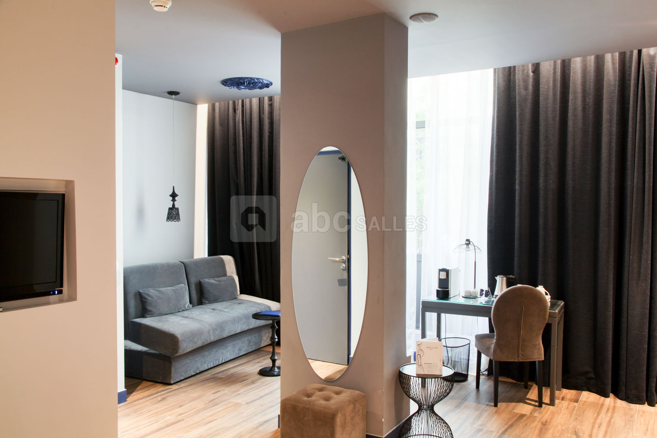 Salon