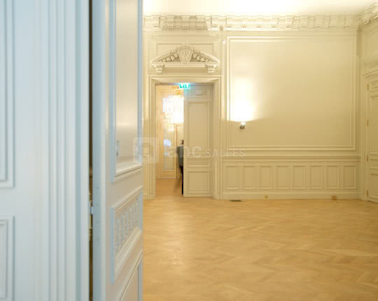 Petit Salon