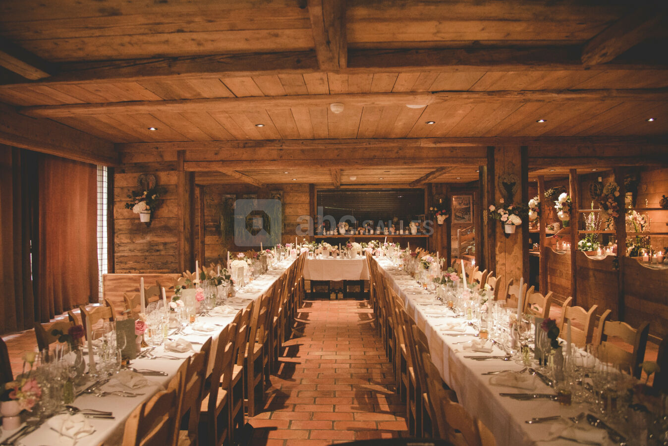 Salle Mont Blanc en disposition banquet
