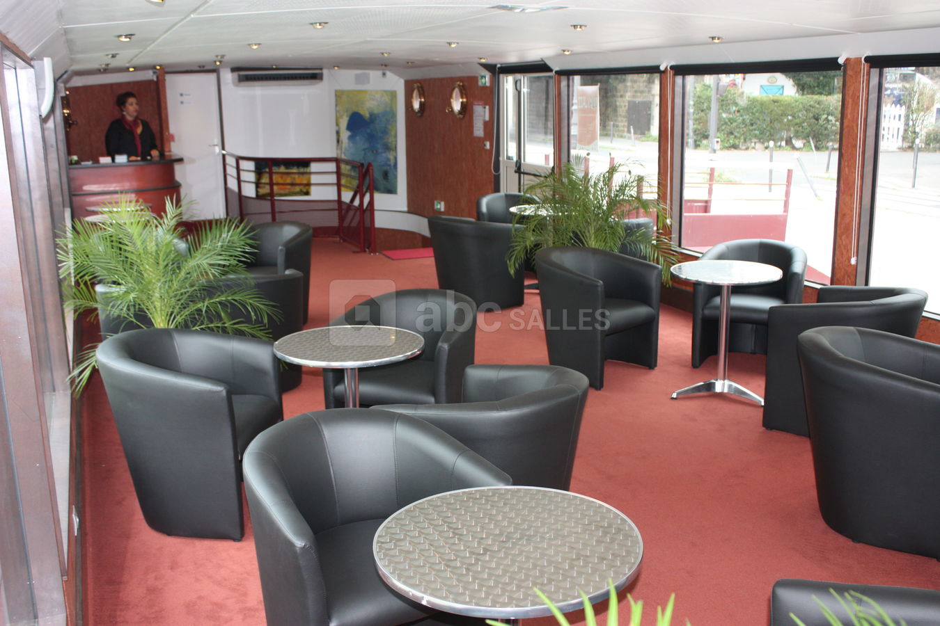 Lounge 1