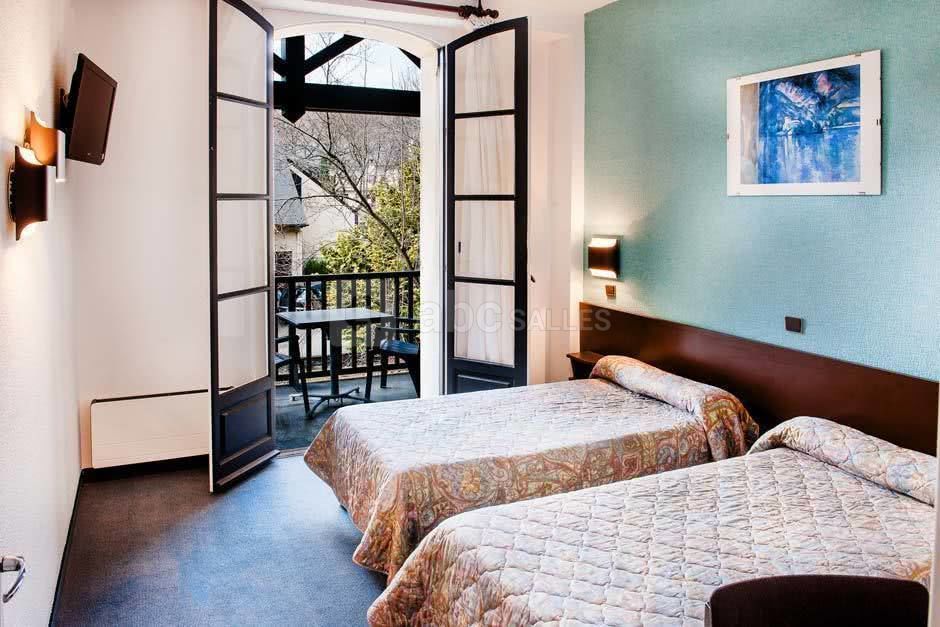 Chambre avec terrasse Hôtel Gentianes
