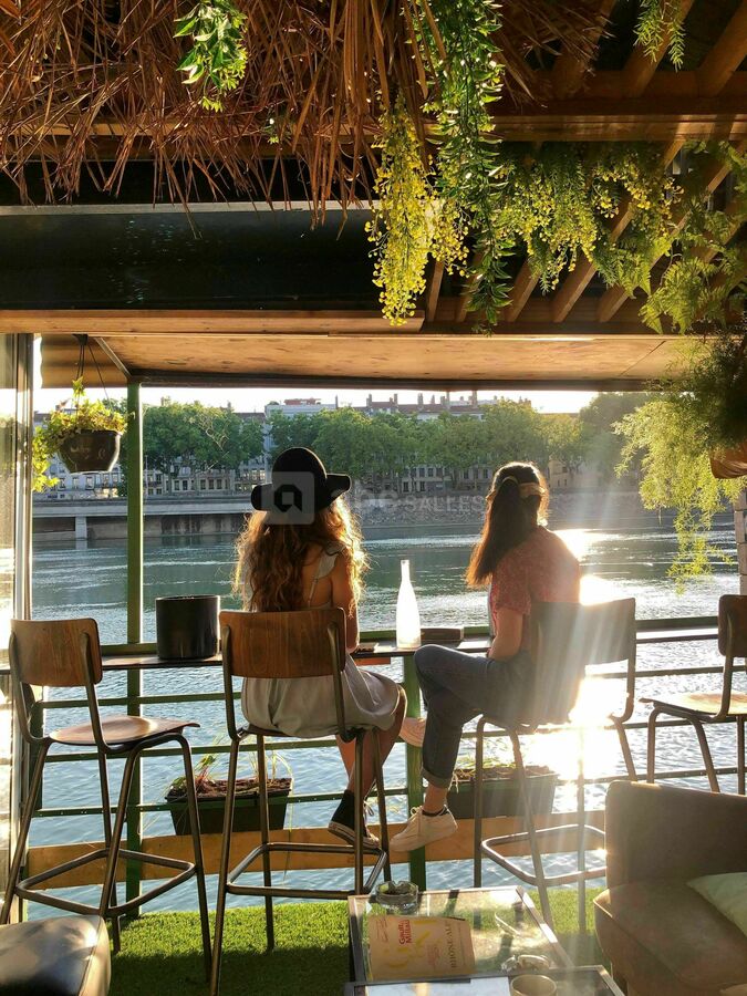 Le jardin zen avec vue sur le Rhône