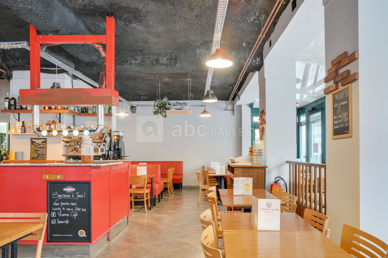 L'écran géant dans le fond