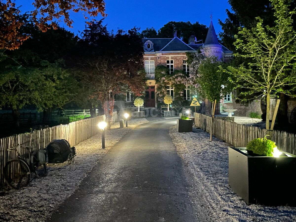 Manoir de Senercy de nuit