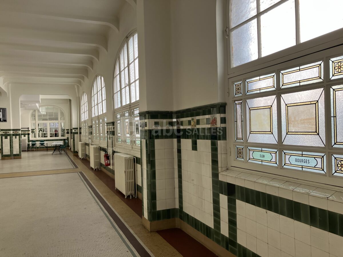 Grande salle - aile gauche -