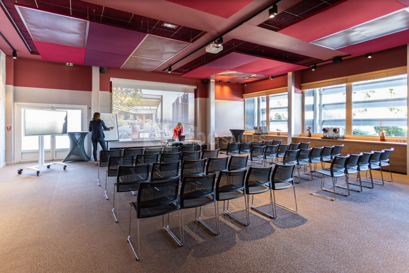 Salle de séminaire 110m²