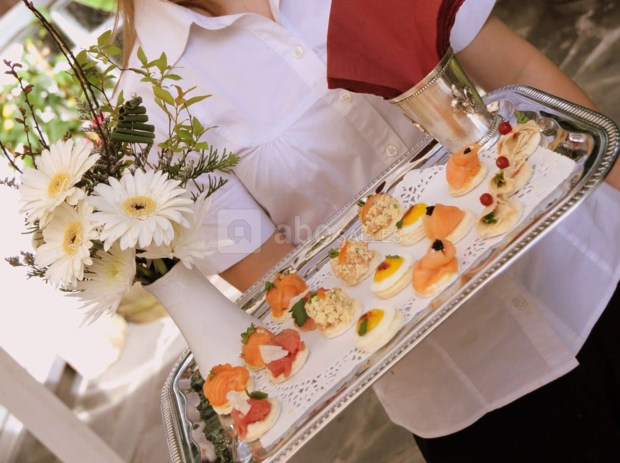 Amuses bouches froids en toast