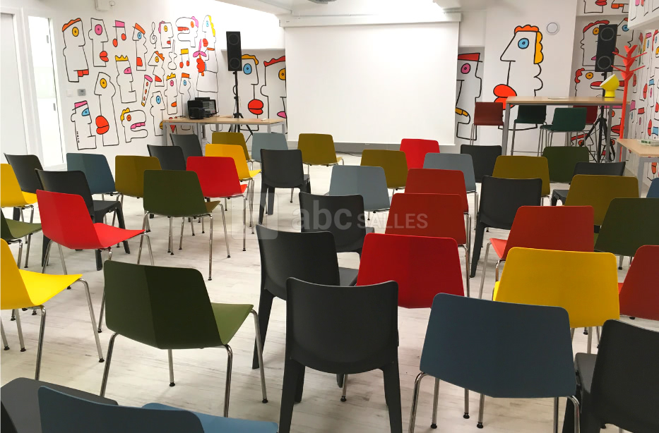 Lou Rescontre en configuration théâtre