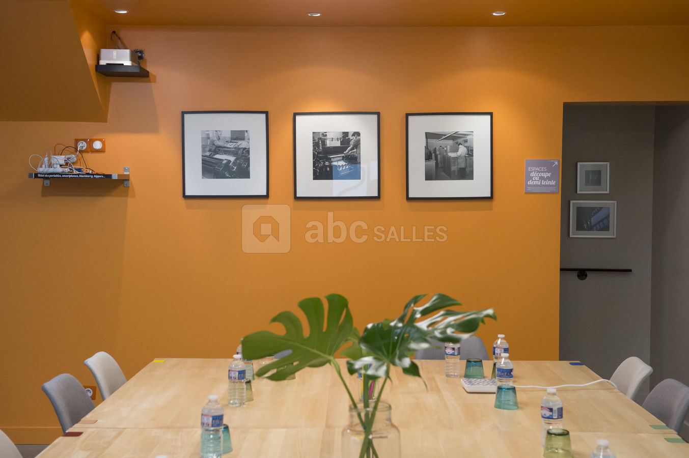 Salle de compo // Configuration comité de direction