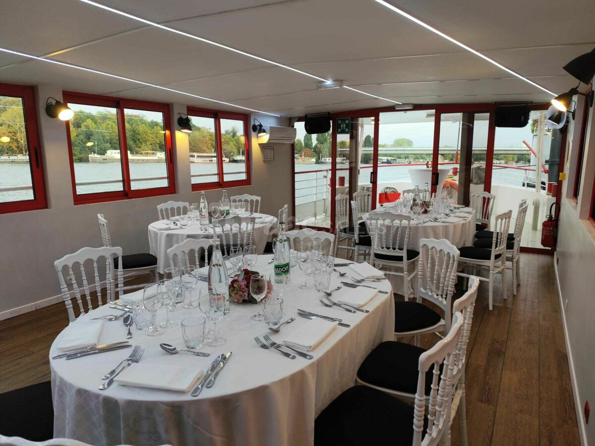 Déjeuner ou diner assis