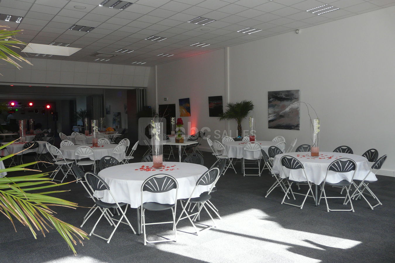 Salle 170 m²