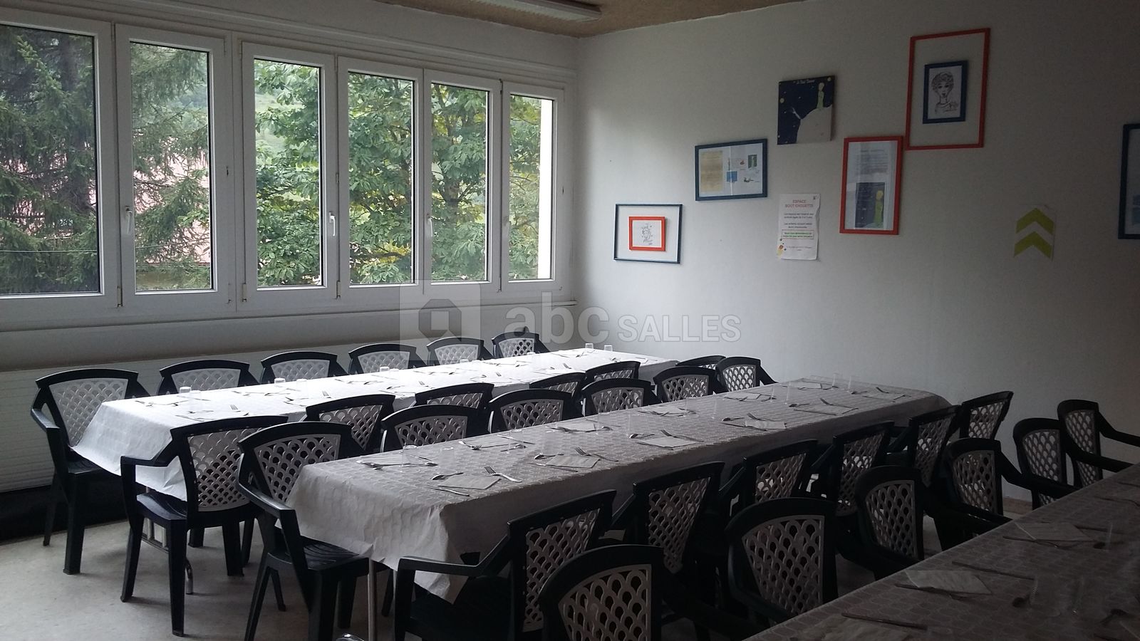 Salle de jeux en config repas 1