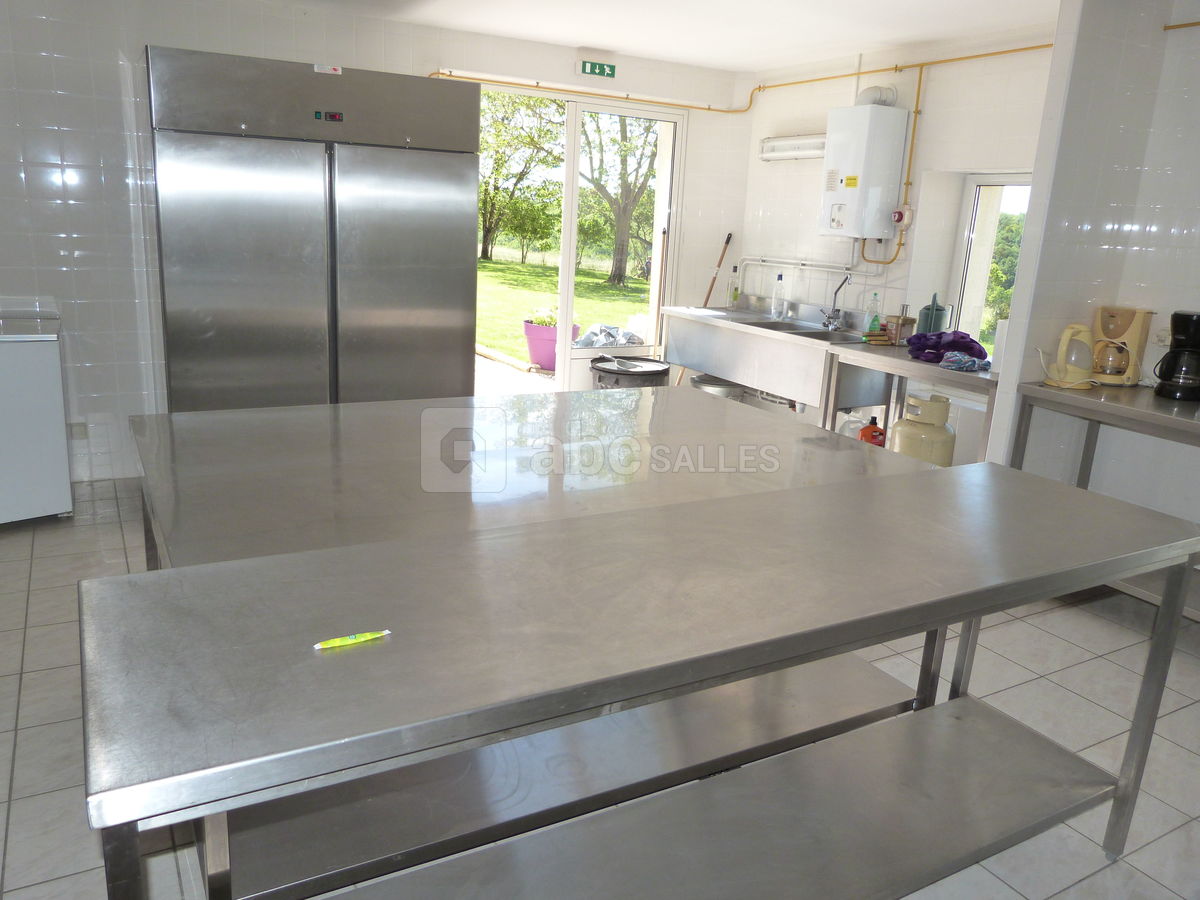 Cuisine traiteur  chambre froide