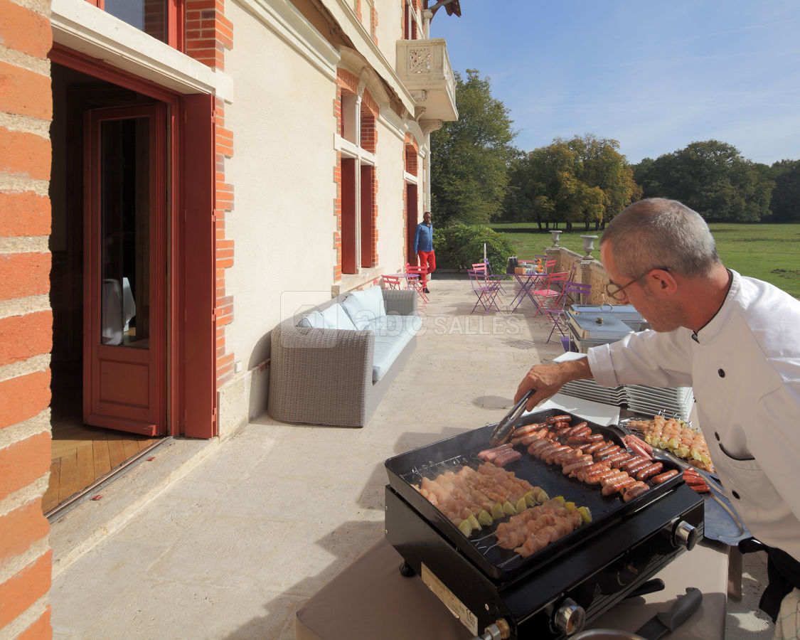 Déjeuner sur la terrasse du Château
