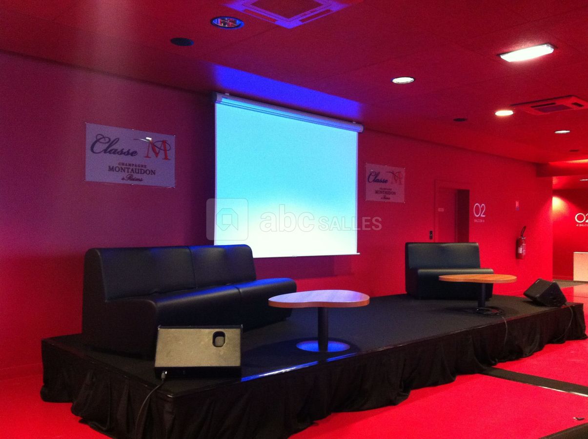 Salon rouge conference