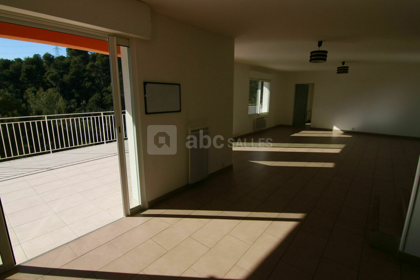 Salle principale en version vide