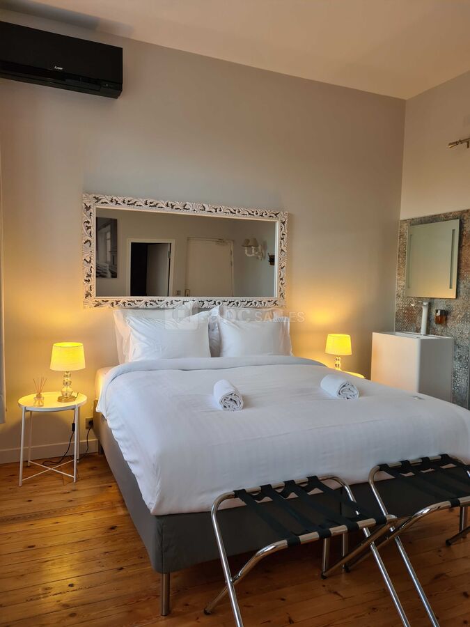 54 COUCHAGES PRINCIPALEMENT EN CHAMBRE DOUBLE
