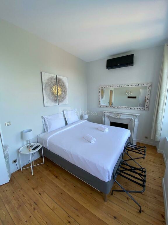 54 COUCHAGES PRINCIPALEMENT EN CHAMBRE DOUBLE