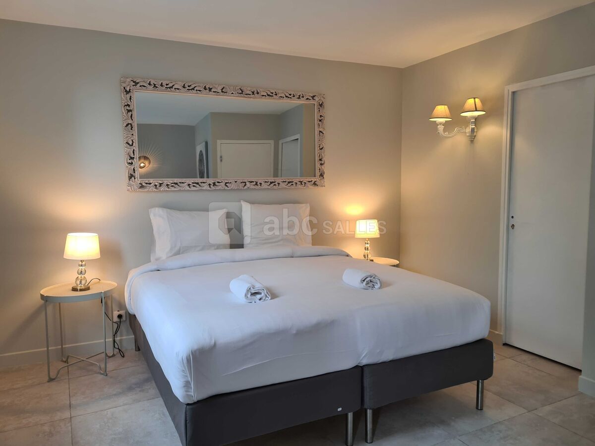 54 COUCHAGES PRINCIPALEMENT EN CHAMBRE DOUBLE